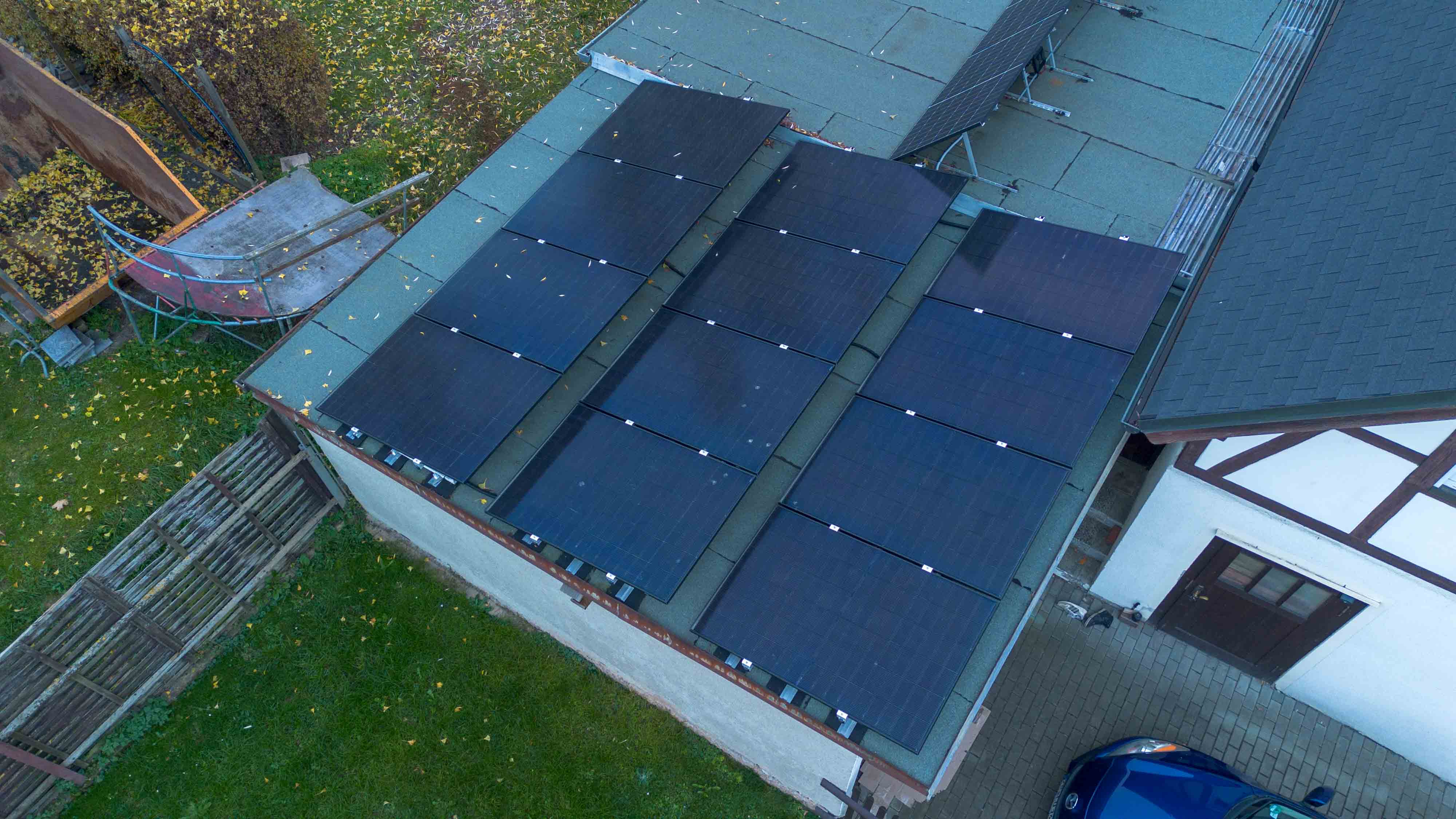 Photovoltaik Luftbild fertige Anlage BTPV