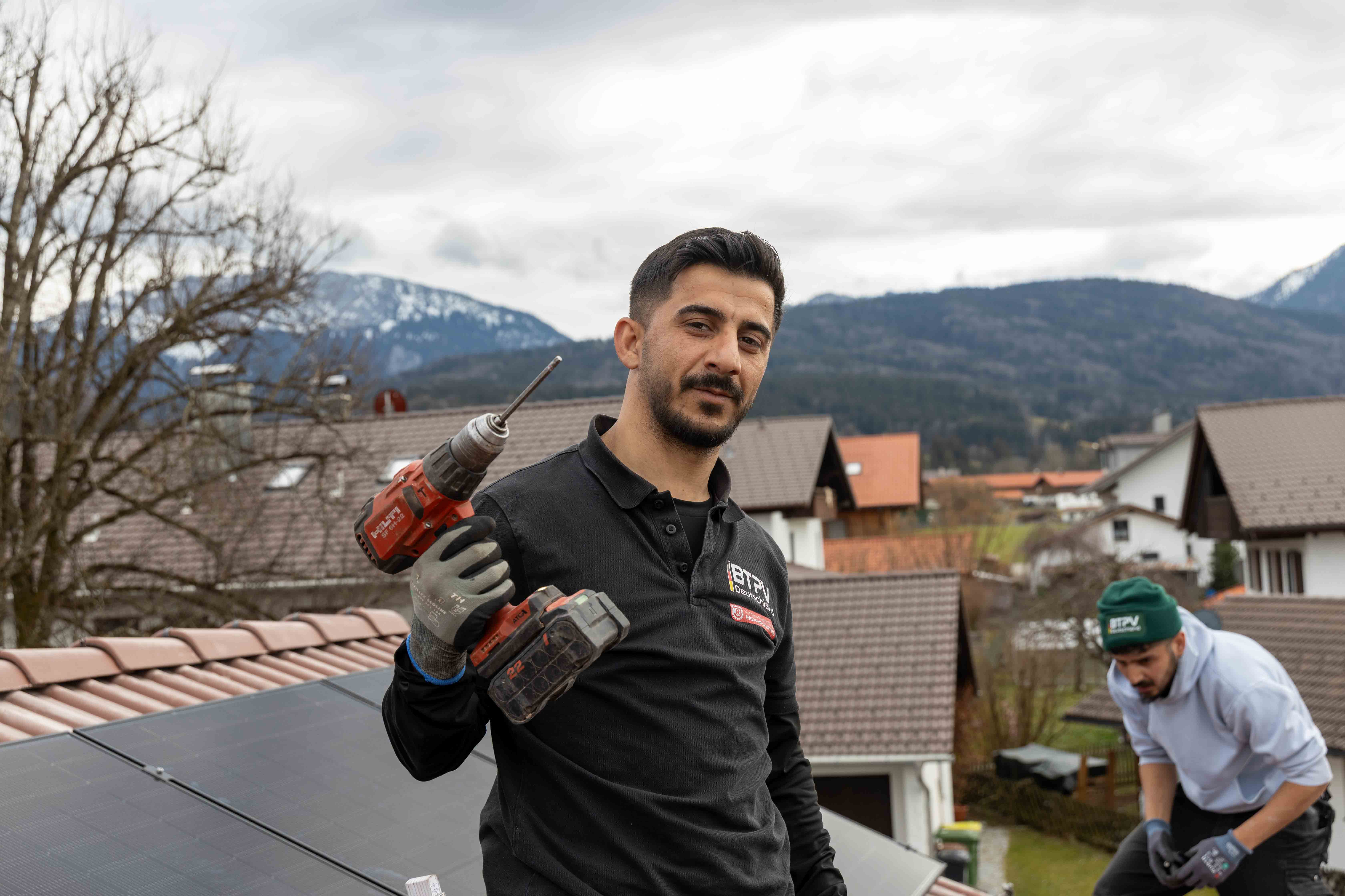 AC-seitige Montagearbeiten